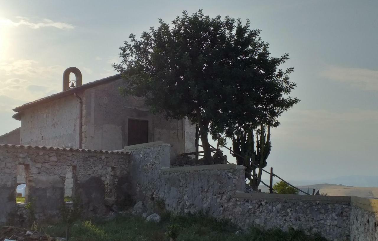 Gibbesi Country Farm Piccolo Cottage Naro Экстерьер фото