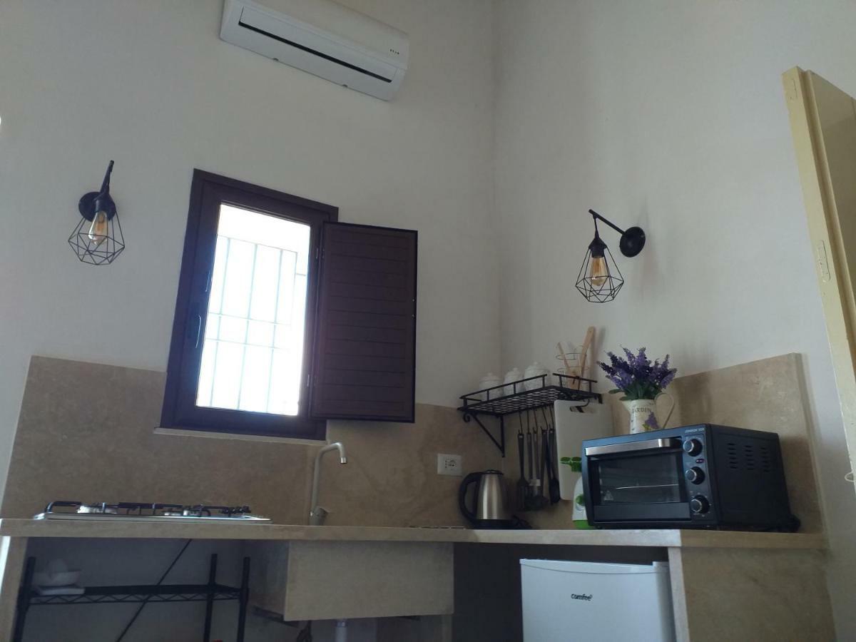 Gibbesi Country Farm Piccolo Cottage Naro Экстерьер фото